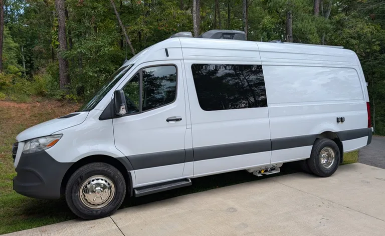 Guinevere, our grooming van